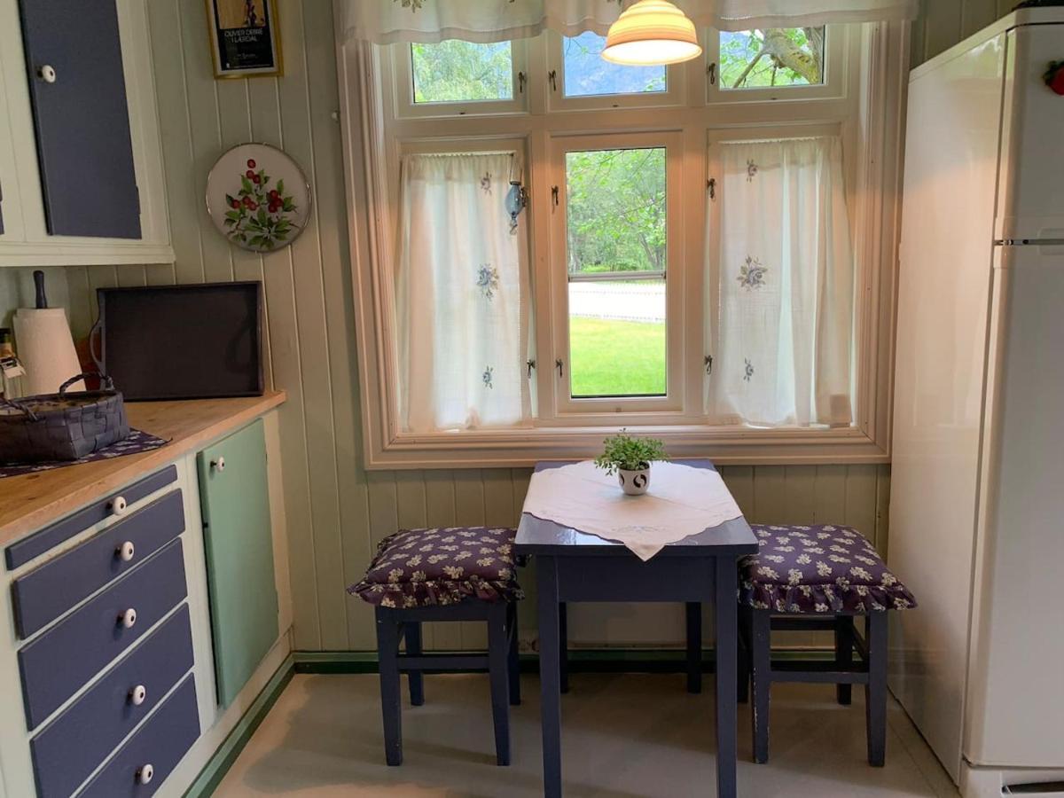 Aobrio Holidayhouse, Authentic Norwegian Close To Flam Holiday home